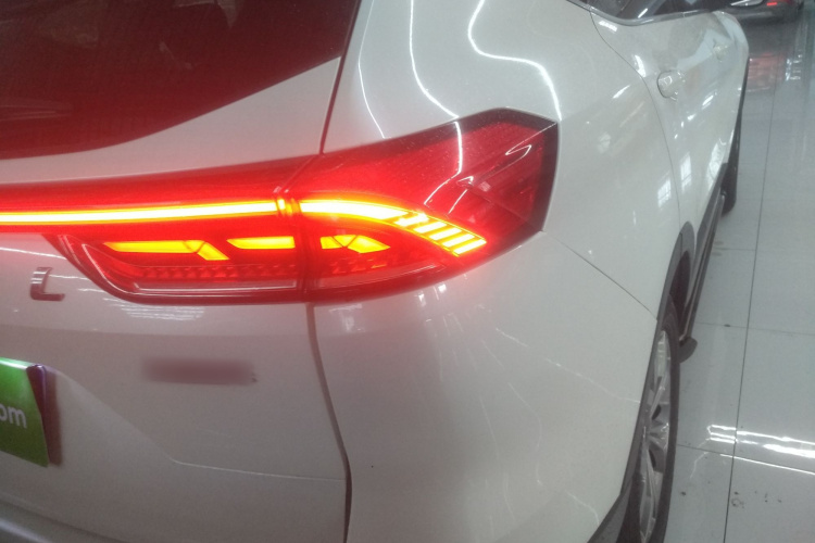 哈弗H6 2021款 国潮版 1.5GDIT 自动冠军版车身外观6006