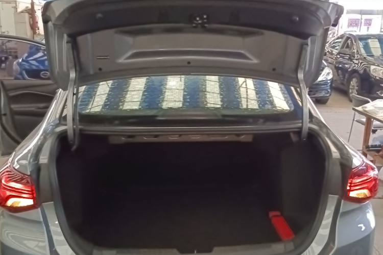 雪佛兰 科沃兹 2020款 325T 自动欣悦版局部细节23