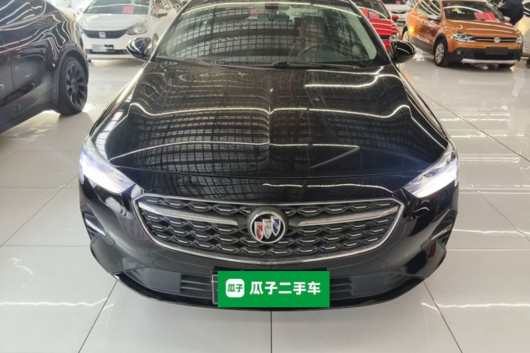 别克 君威 2023款 652T 智享型车身外观2