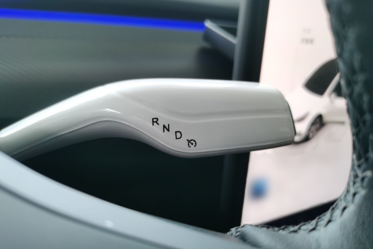 特斯拉 Model Y 2022款 改款 后轮驱动版局部细节18