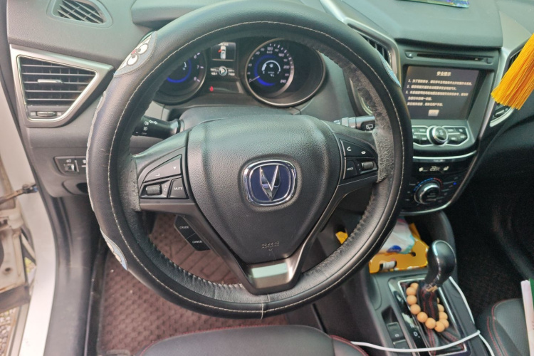 长安CS75 2014款 1.8T 自动尊贵型 国IV中控内饰13