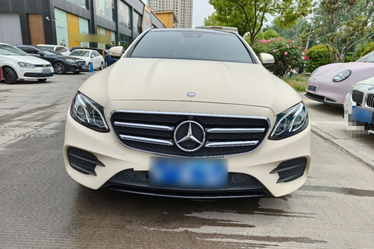 奔驰E级 2017款 E 300 运动型车身外观6001