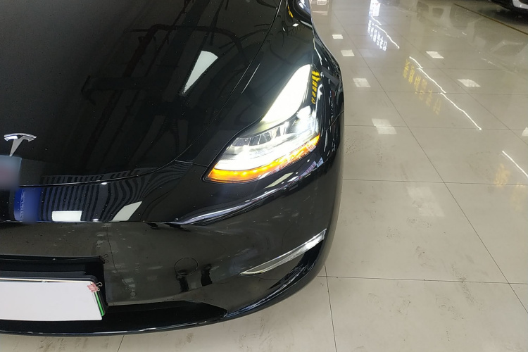 特斯拉 Model Y 2021款 标准续航后驱版局部细节36