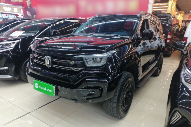 坦克400新能源 2024款 Hi4-T 越野版车身外观1