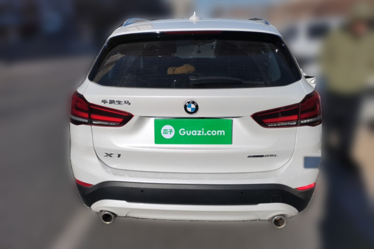 宝马X1 2021款 sDrive25Li 领先型车身外观6004