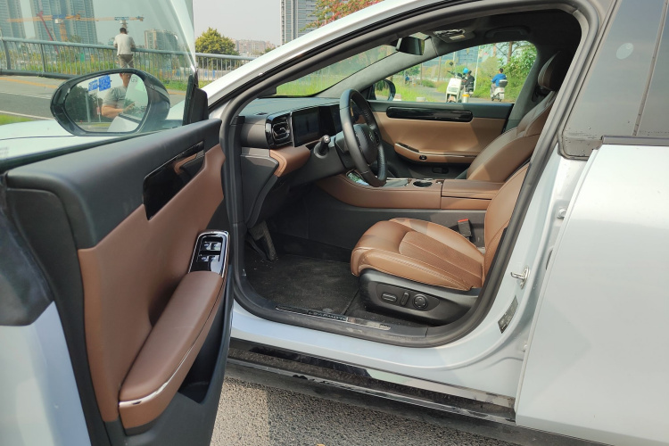 零跑汽车 零跑C01 2023款 增程 316 智享版中控内饰7009