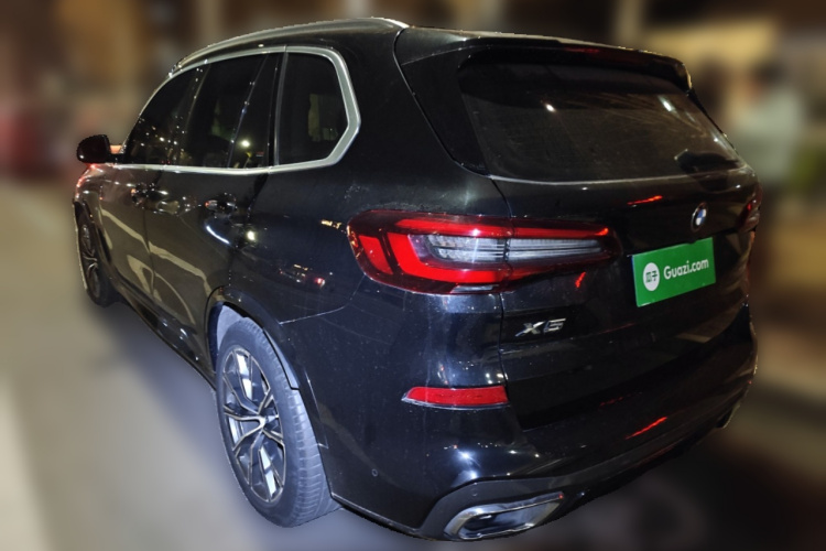 宝马X5(进口) 2020款 xDrive30i M运动套装车身外观5