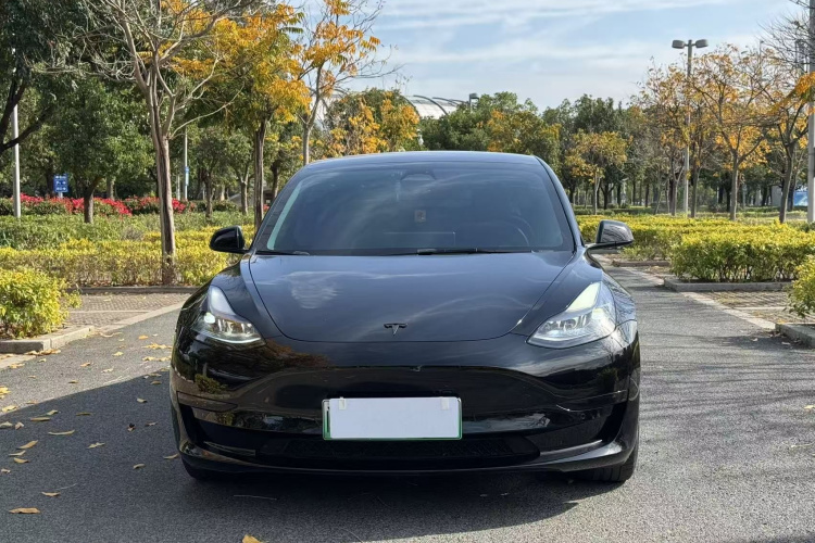 特斯拉 Model 3 2022款 后轮驱动版车身外观6001