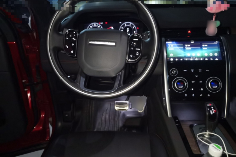 路虎 发现运动版 2020款 249PS R-Dynamic 性能版中控内饰13