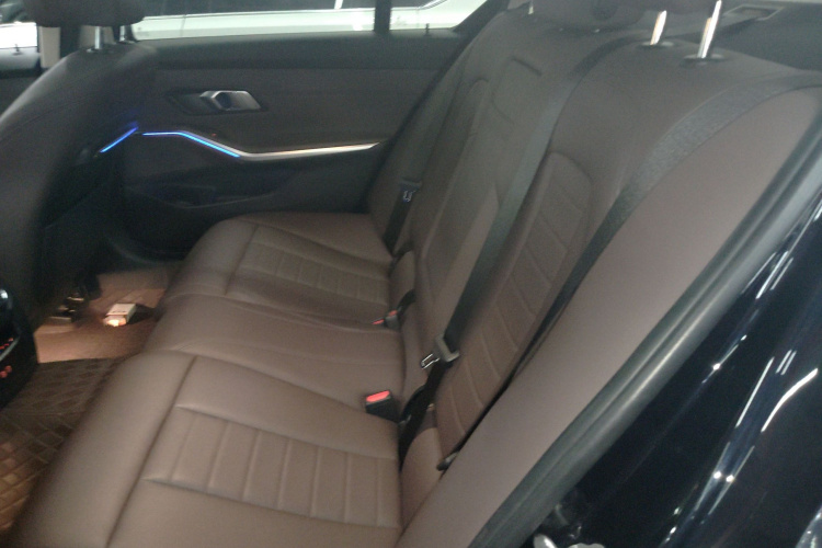 宝马3系 2021款 325Li xDrive M运动套装中控内饰21