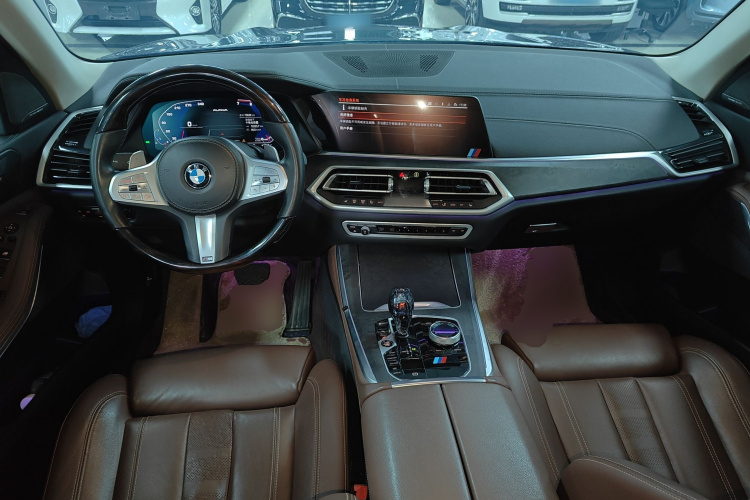 宝马X5(进口) 2021款 改款 xDrive30i M运动套装中控内饰12