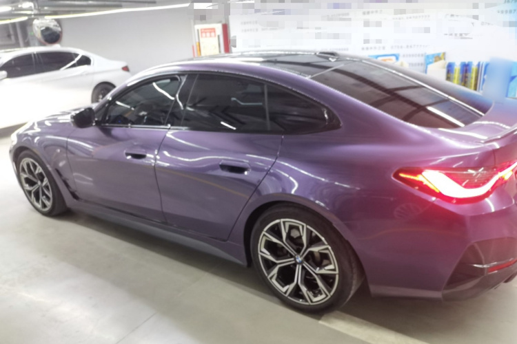 宝马4系 2022款 430i Gran Coupe M运动曜夜套装车身外观6003