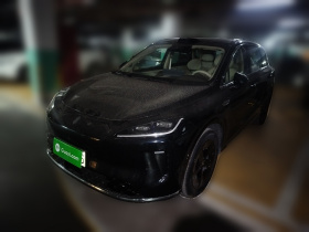 鸿蒙智行 尚界H5 2025款 增程 Max