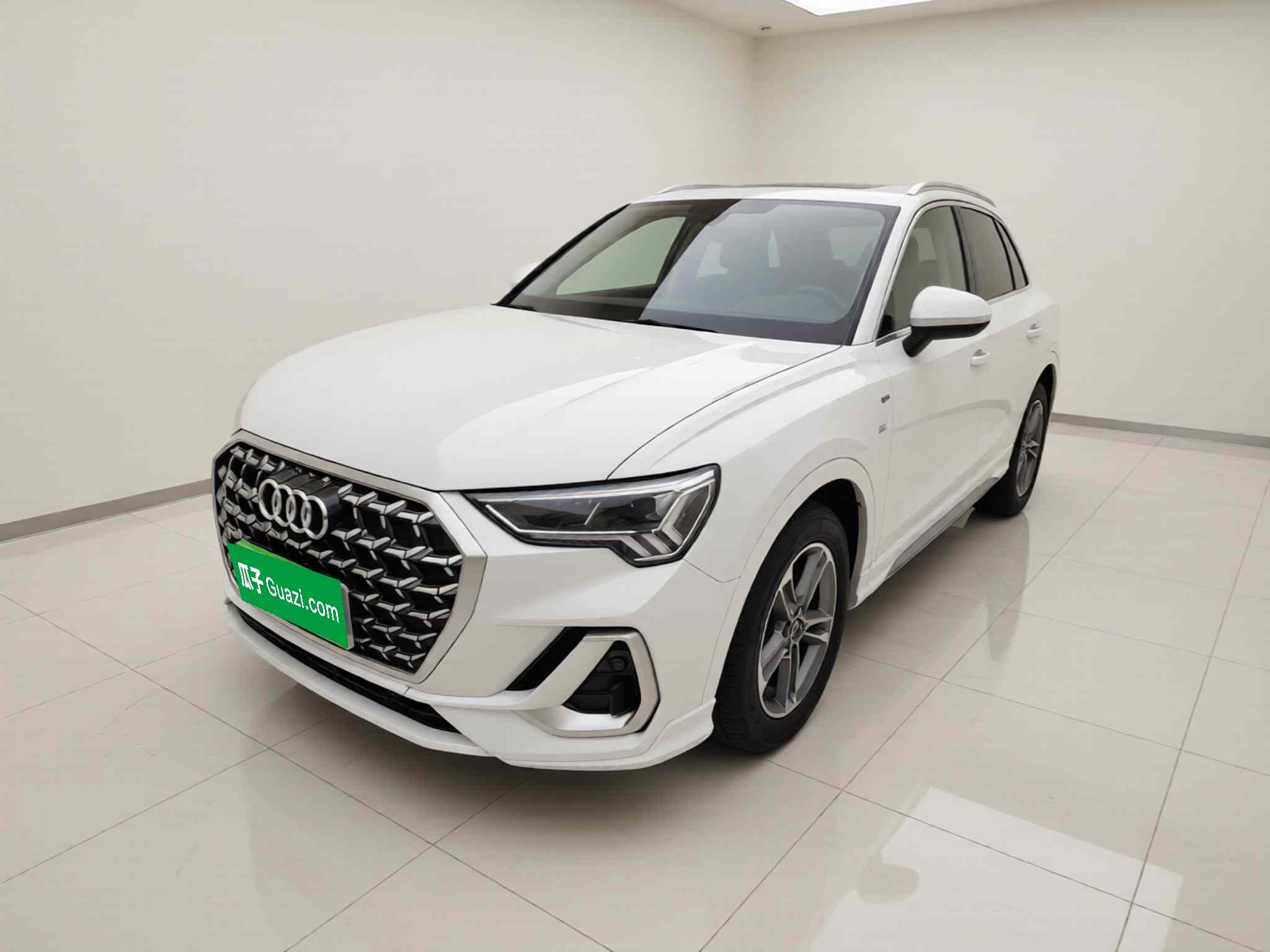 奥迪Q3 2024款 35 TFSI 进取动感型(2)
