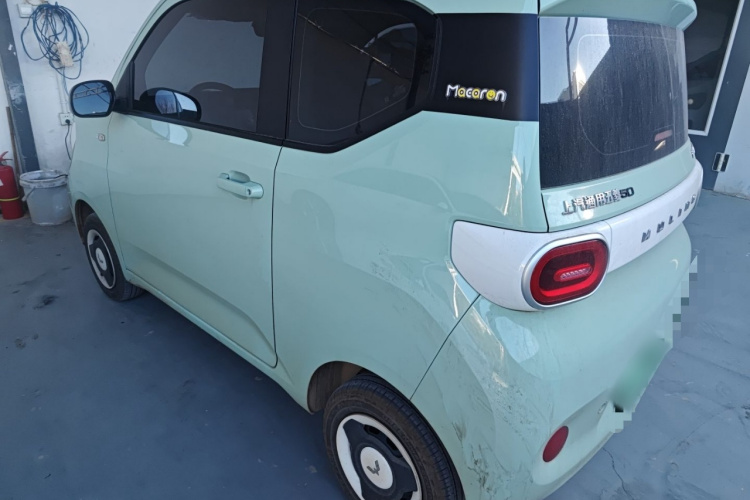 五菱汽车 宏光MINIEV 2024款 第三代 215km 青春版车身外观4