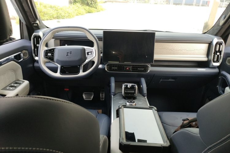 捷途山海 捷途旅行者C-DM 2024款 C-DM 208KM 山野版中控内饰12