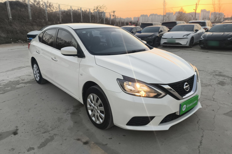 日产 轩逸 2021款 经典 1.6XE CVT专享版车身外观3