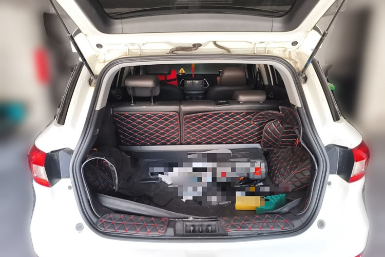 广汽传祺 传祺GS4 2016款 235T G-DCT精英版局部细节23