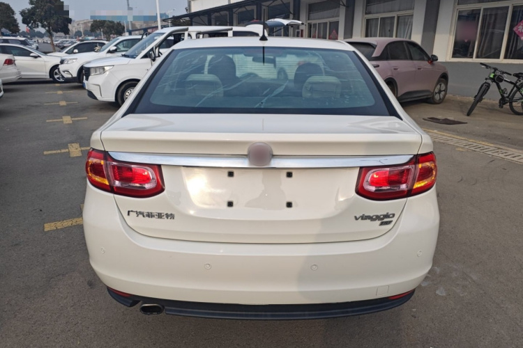 菲亚特 菲翔 2015款 1.4T 自动悦享版车身外观6