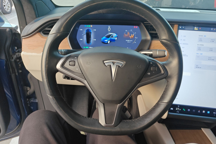 特斯拉 Model X 2019款 长续航版中控内饰13