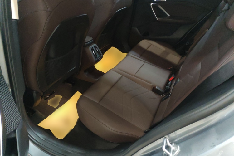 宝马X2(进口) 2024款 sDrive25i M运动套装中控内饰21