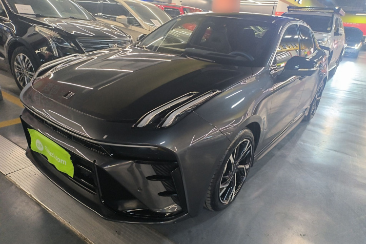 领克03 2025款 1.5TD DCT冠军版Pro车身外观1