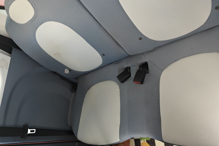 奔腾小马 2025款 222km 灵动马中控内饰21