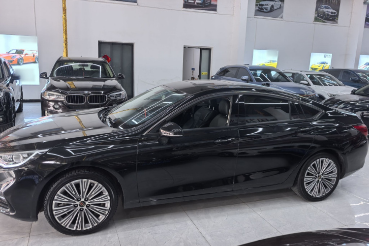 红旗H5 2022款 经典款 改款 1.5T DCT旗韵版车身外观6004