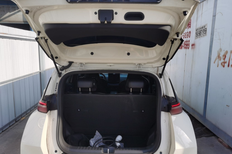 比亚迪 海鸥 2025款 305km 活力版机舱底盘23