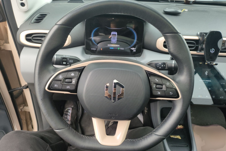 零跑汽车 零跑T03 2021款 400豪华Pro版中控内饰13