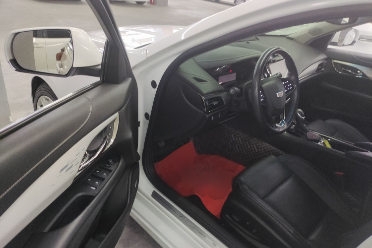 凯迪拉克ATS-L 2017款 28T 时尚型中控内饰20