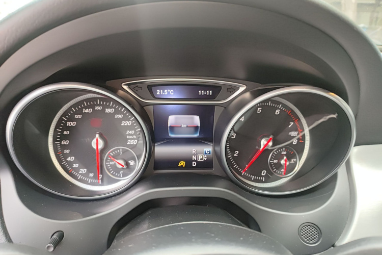 奔驰CLA 2016款 改款 CLA 220 4MATIC局部细节14