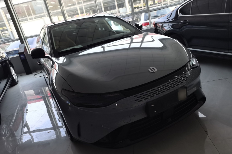 零跑汽车 零跑C01 2024款 增程 316尊享版车身外观3