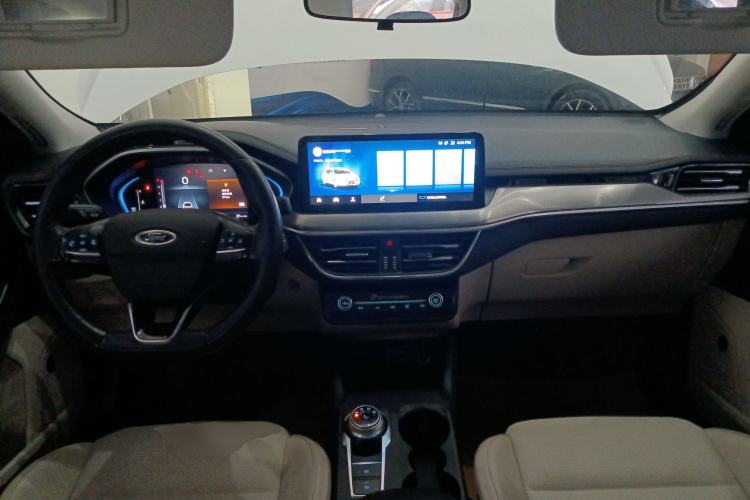 福特 福克斯 2021款 三厢 EcoBoost 180 自动锋潮型中控内饰12