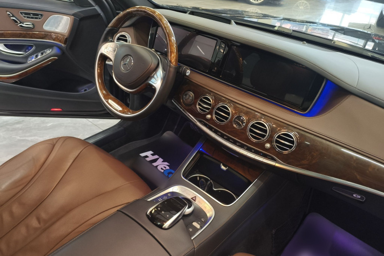 奔驰S级 2014款 S 400 L 豪华型中控内饰7002