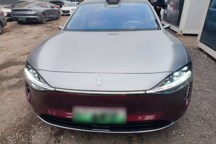 鸿蒙智行 享界S9 2024款 纯电 Ultra 四驱旗舰版车身外观2