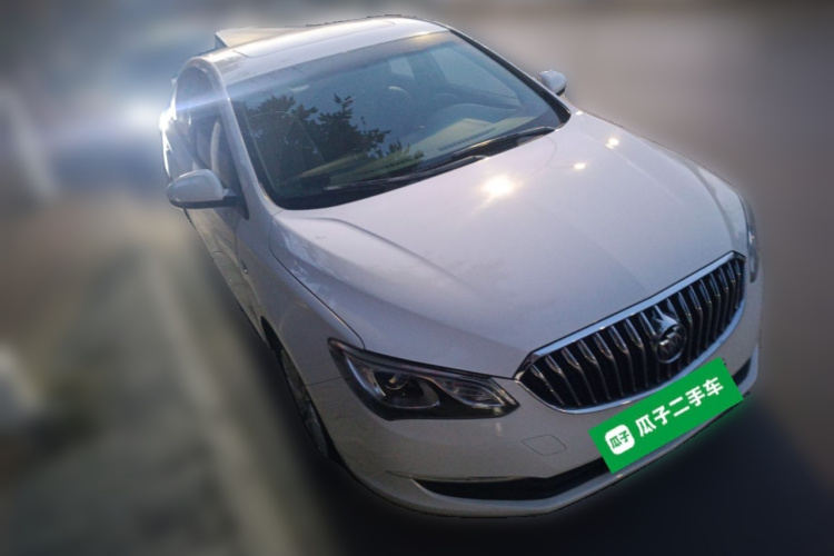 别克 英朗 2016款 15N 自动精英型车身外观3