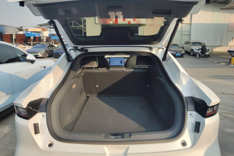 东风奕派 eπ007 2024款 200Pro增程版局部细节23