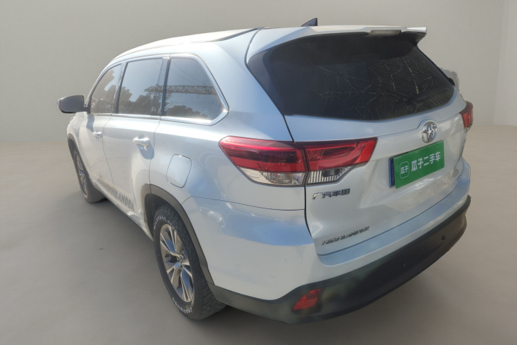 丰田 汉兰达 2021款 2.0T 四驱精英版 7座车身外观5