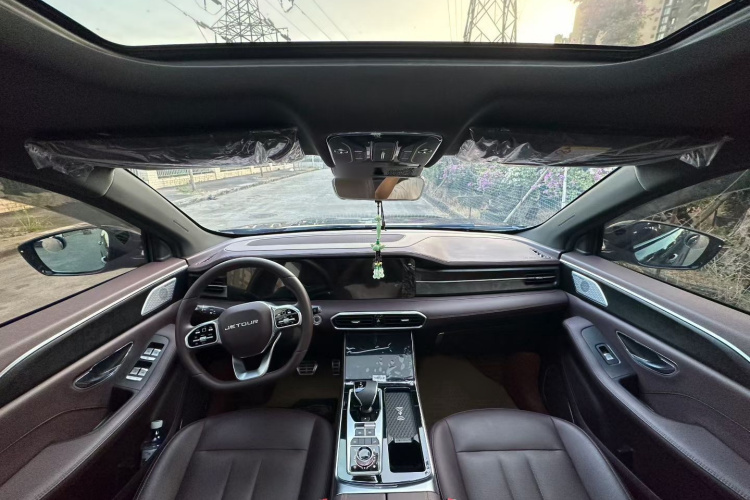 捷途X90 2023款 子龙 2.0T DCT常胜版 7座中控内饰7005