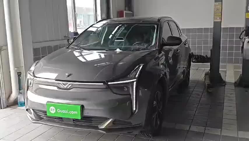 哪吒汽车 2022款 哪吒U-Ⅱ 610 三元锂实拍1