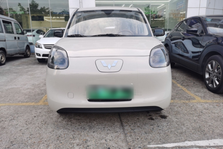 五菱汽车 宏光MINIEV 2024款 第三代 215km 进阶版车身外观2