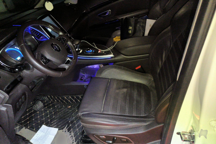 雷诺 Espace经典 2018款 TCe 300 旷逸版局部细节19