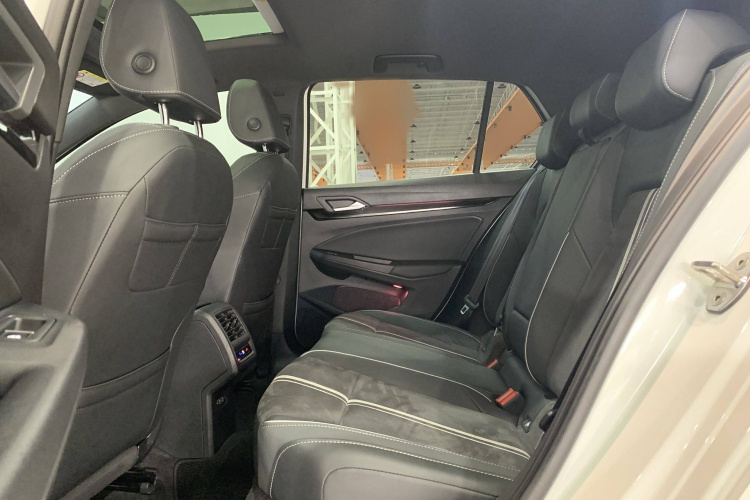 大众 高尔夫 2023款 改款 280TSI DSG R-Line Lite中控内饰7004