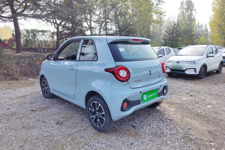 华晨新日i03 2021款 318km 31.45kWh车身外观6005