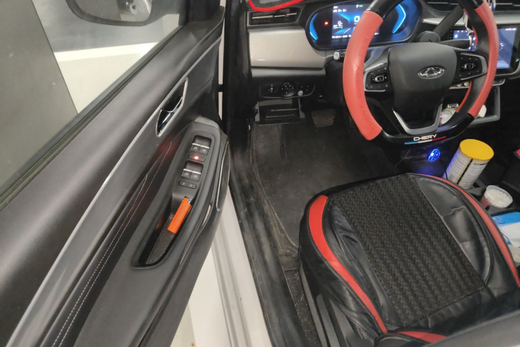 奇瑞新能源 艾瑞泽e 2024款 405km 出行版中控内饰20