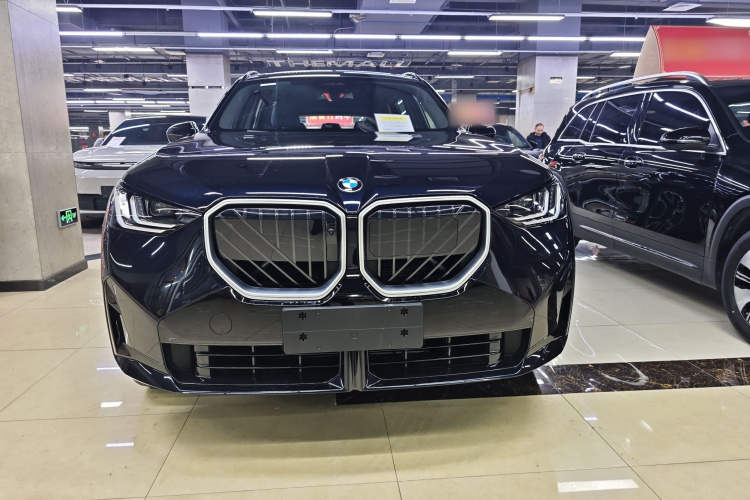 宝马X3 2025款 xDrive30L 尊享型 M运动曜夜套装车身外观6005