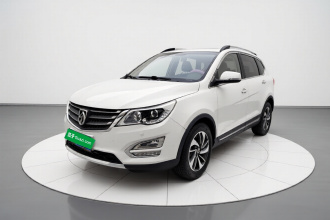 宝骏560 2015款 1.8L 手动豪华型