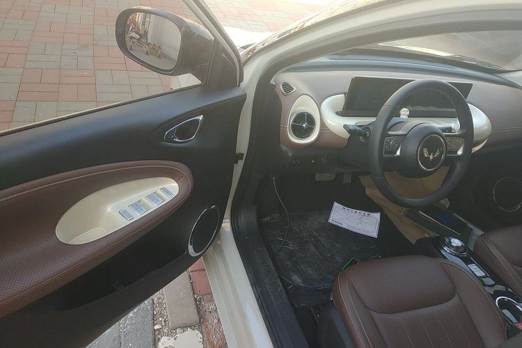 五菱汽车 五菱缤果 2023款 333km 悦享款中控内饰20