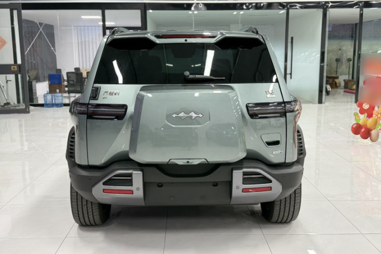 方程豹 钛3 2025款 501KM 四驱智驾Max版车身外观6003